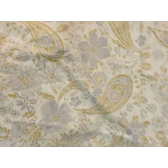 LL Bean lavender sage green Paisley shower curtain 100% cotton Portugal 64"X70" - Picture 3 of 4